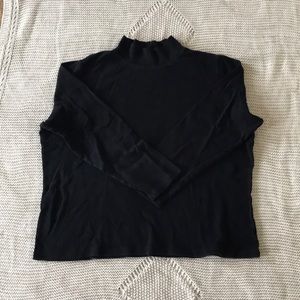 Size XL, black mock turtleneck